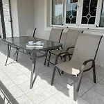 Apartman Margarita And Joanna' S House
